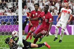 开云体育官方网站-关于卡塔尼亚在比赛中表现出超群的技巧和实力的信息