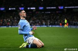 开云体育中国官网-曼城防守失误，遭遇多粒失球