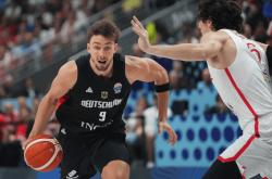 开云APP-包含欧洲篮球职业联赛冠军赛首回合大战，战果令人期待的词条