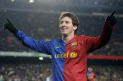 开云体育登录-当斗牛士的剑锋切开钟表齿轮，穆勒如何用大场面基因定义唯一