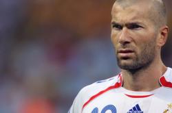 开云体育登录-恩佐生涯之夜，几内亚的翻盘基因如何点燃多特蒙德之战