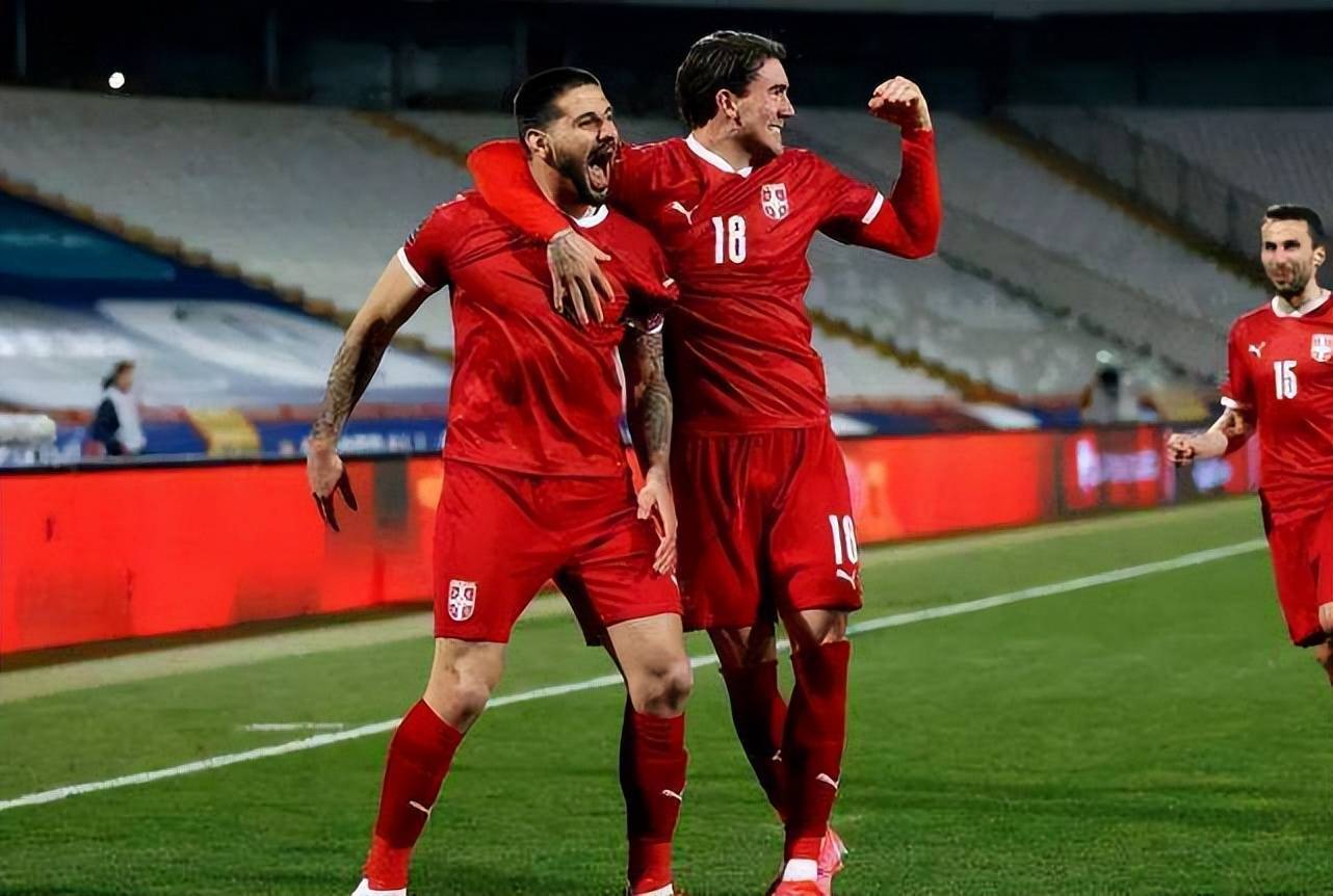 墨西哥血洗哥伦比亚，弗拉霍维奇完成帽子戏法的简单介绍