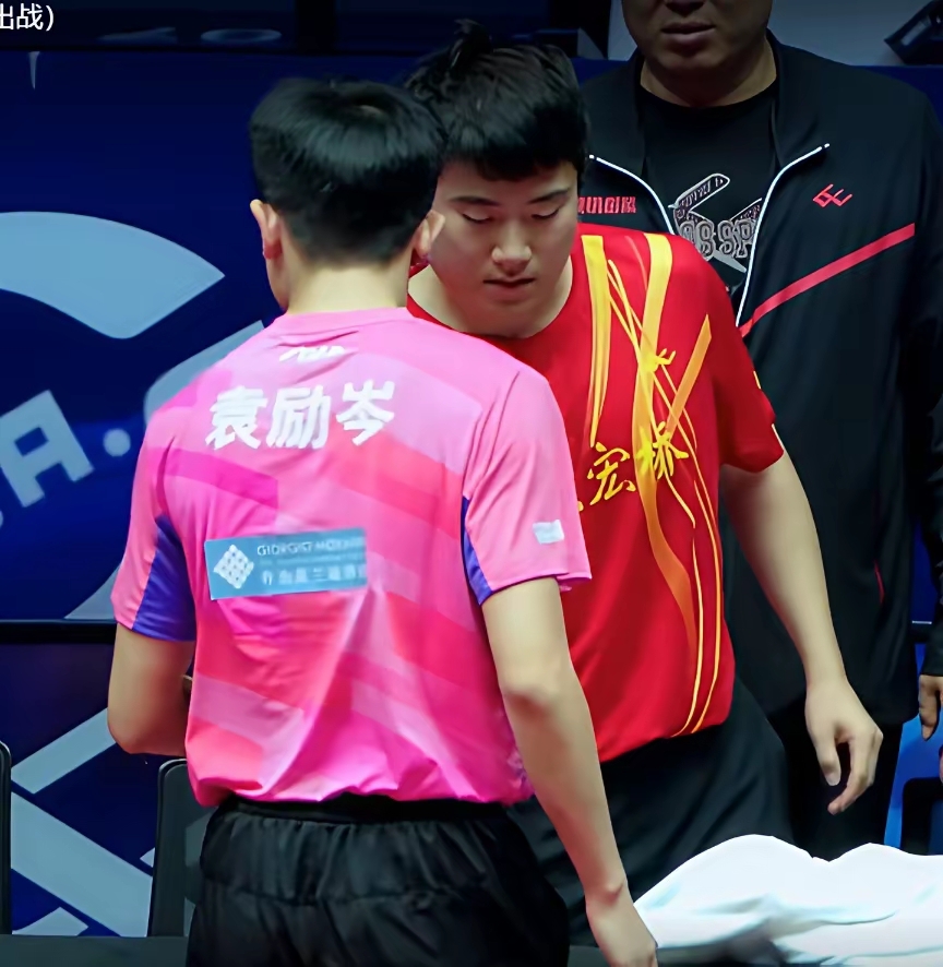 瑞典队碾压日本队,梁靖崑点燃赛场的简单介绍 瑞典队碾压日本队,梁靖崑点燃赛场的简单介绍