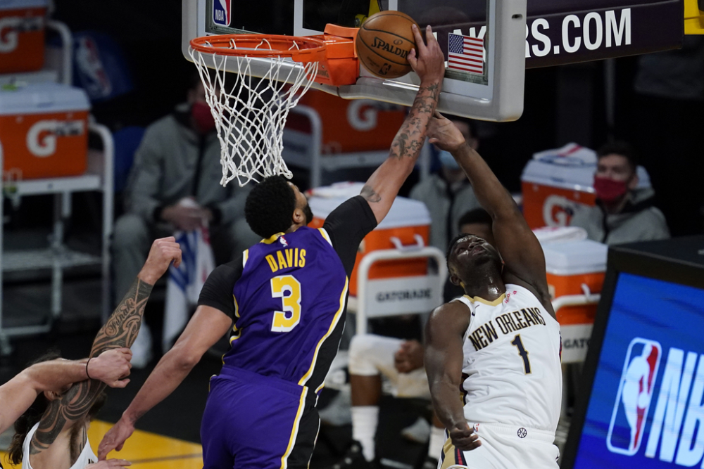 青岛队碾压上海队，浓眉哥点燃赛场