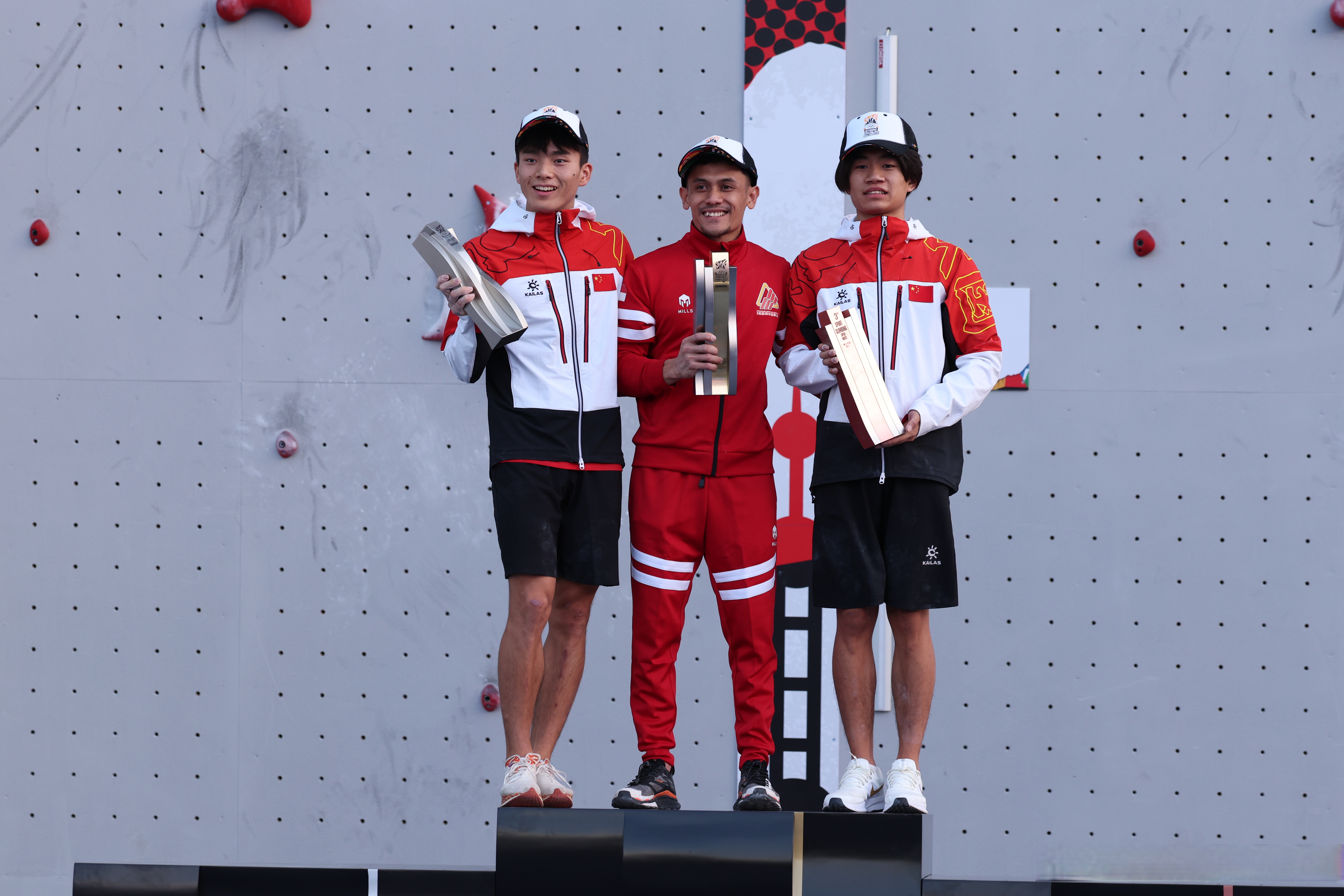 选手技艺高超，夺得金牌成为焦点