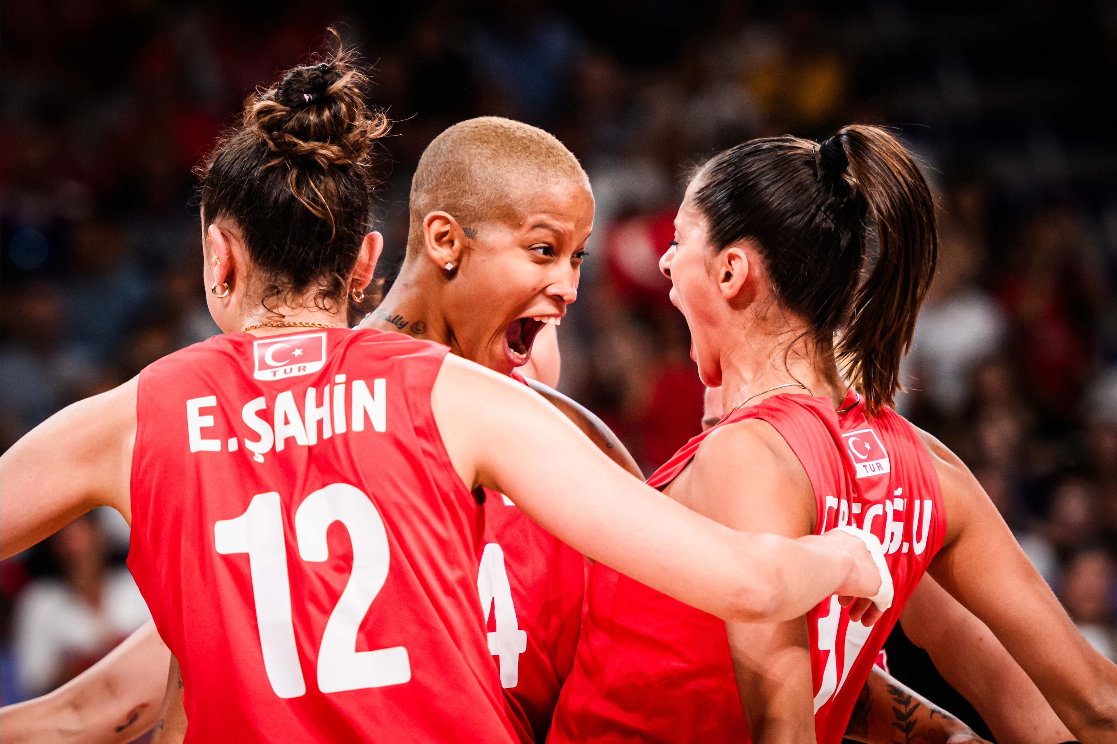 意大利女将破记录夺冠，迅速崛起