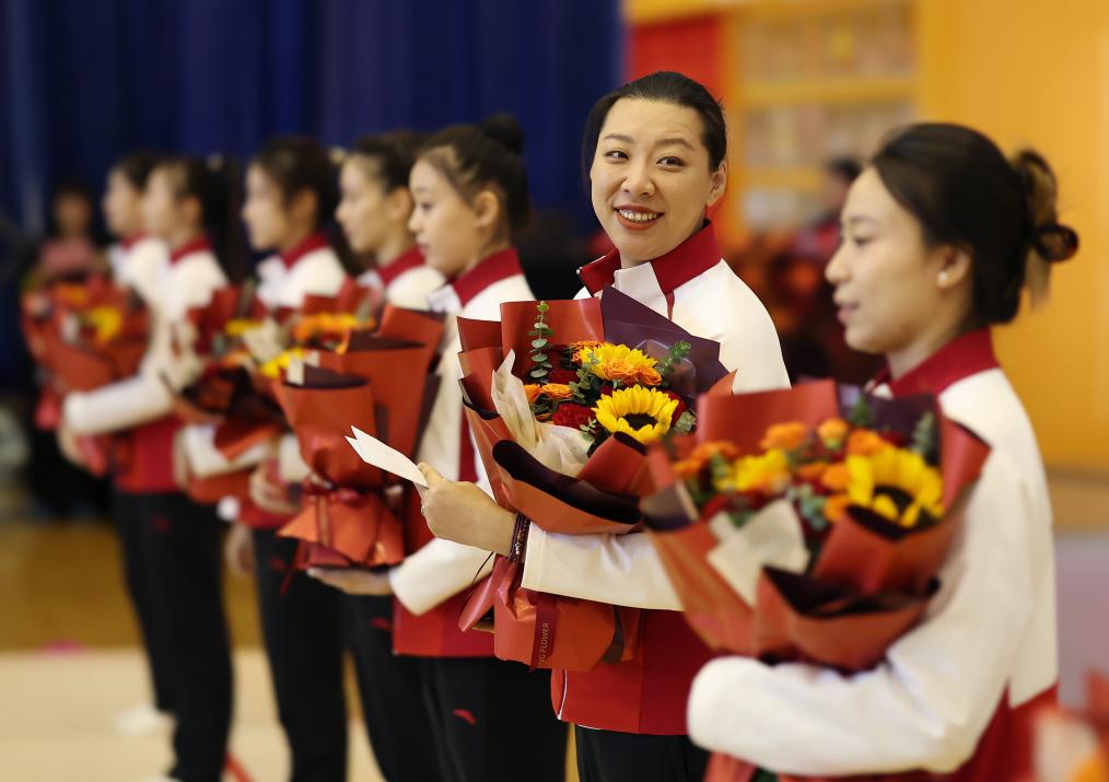 中国体操队雄风依旧,取得冠军 中国体操队雄风依旧,取得冠军