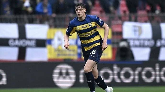 那不勒斯主场逼平帕尔马,积分保持不变的简单介绍 那不勒斯主场逼平帕尔马,积分保持不变的简单介绍