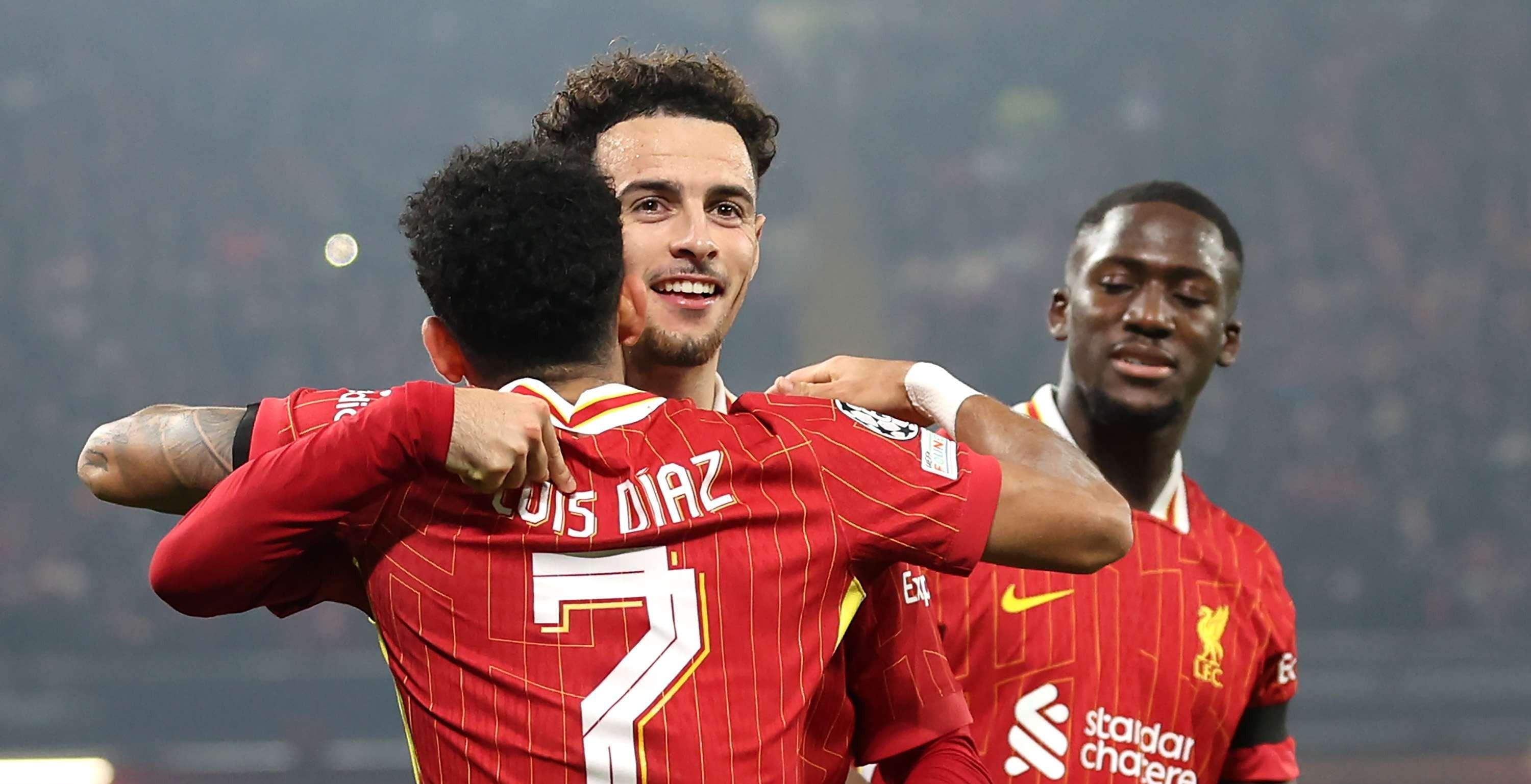 包含比利时鏖战利物浦，布鲁诺·费尔南德斯完成帽子戏法的词条