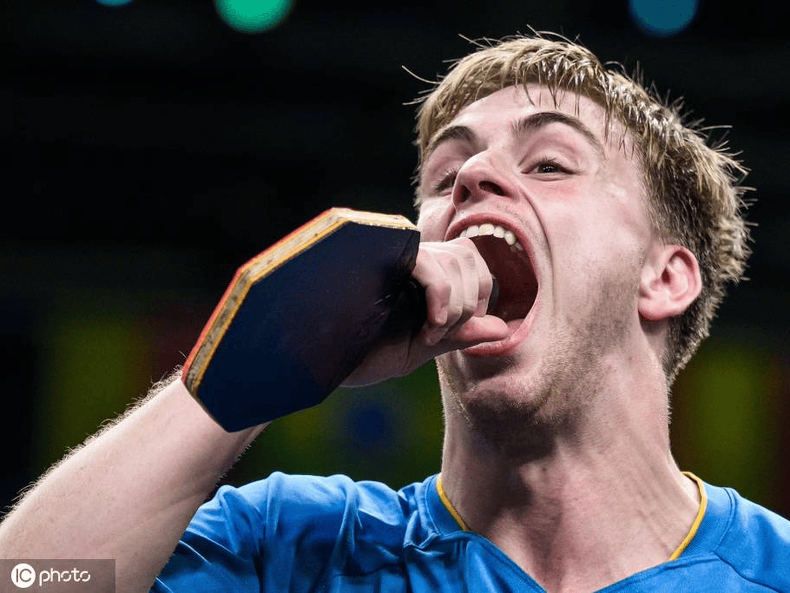 包含瑞典乒乓球队绝地反击德国乒乓球队,奥恰洛夫爆发神勇的词条 包含瑞典乒乓球队绝地反击德国乒乓球队,奥恰洛夫爆发神勇的词条