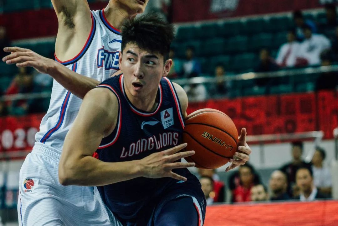 巴黎绝地反击多特蒙德,阿尔瓦雷斯三分雨点燃全场的简单介绍 巴黎绝地反击多特蒙德,阿尔瓦雷斯三分雨点燃全场的简单介绍