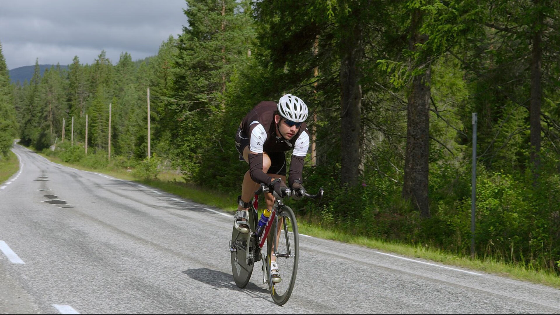 小贾伦爆发！魔术关键战突围马刺，新星崛起改写东部格局