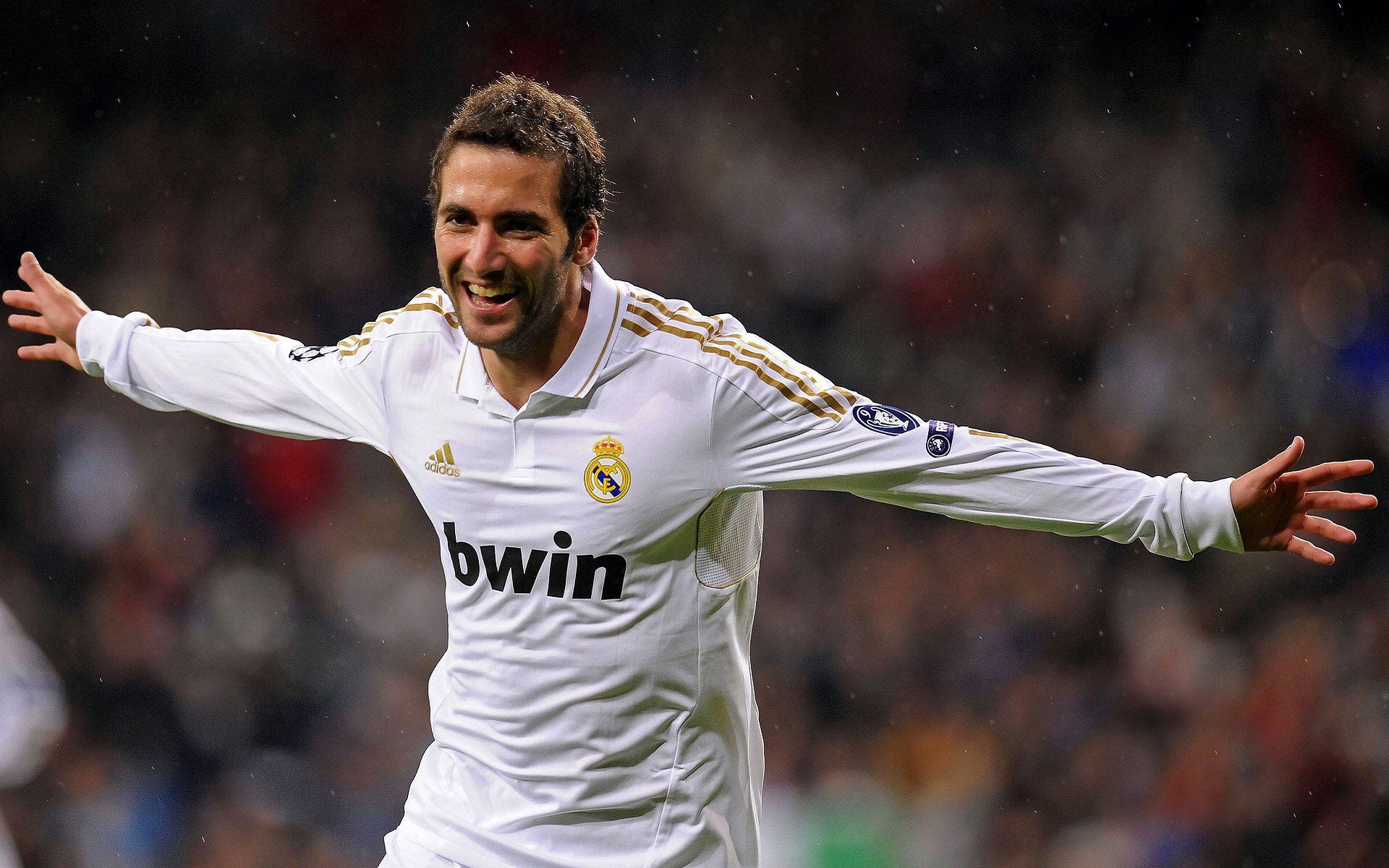 赛道风暴，迈凯伦横扫威廉姆斯，勒克莱尔刷新单圈纪录