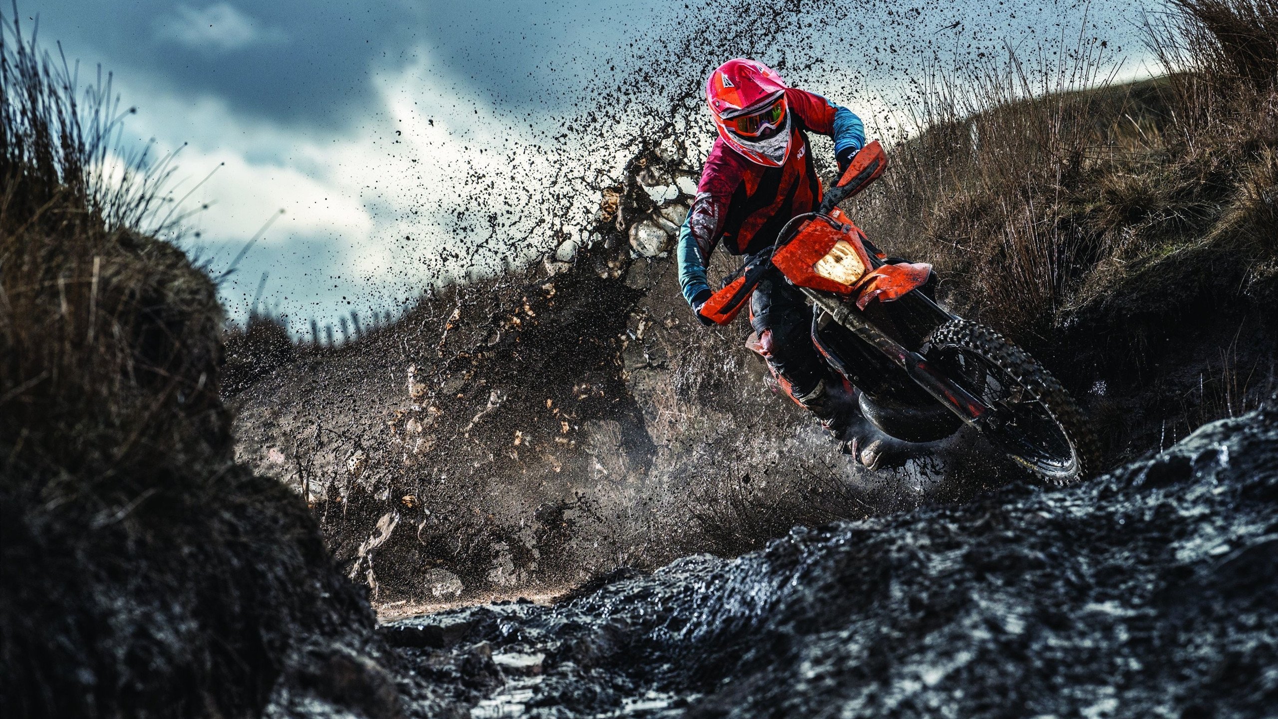 冷门与热浪，泰国队惊天翻盘日本，马琳状态火热点燃羽坛